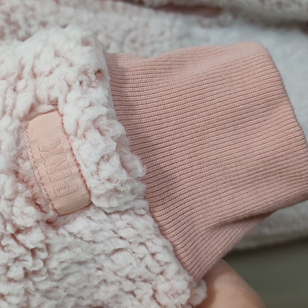 Victoria's Secret PINK Sherpa Hooded Onsie - Picture 5 of 10